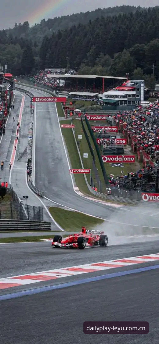 F1摩纳哥站0.1km/h超速罚单 vs 赛道“偷鸡”路线：这锅该谁来背？